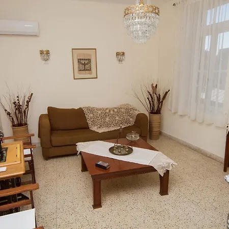 Διαμέρισμα Cavallieri, Individual Rhodes City
